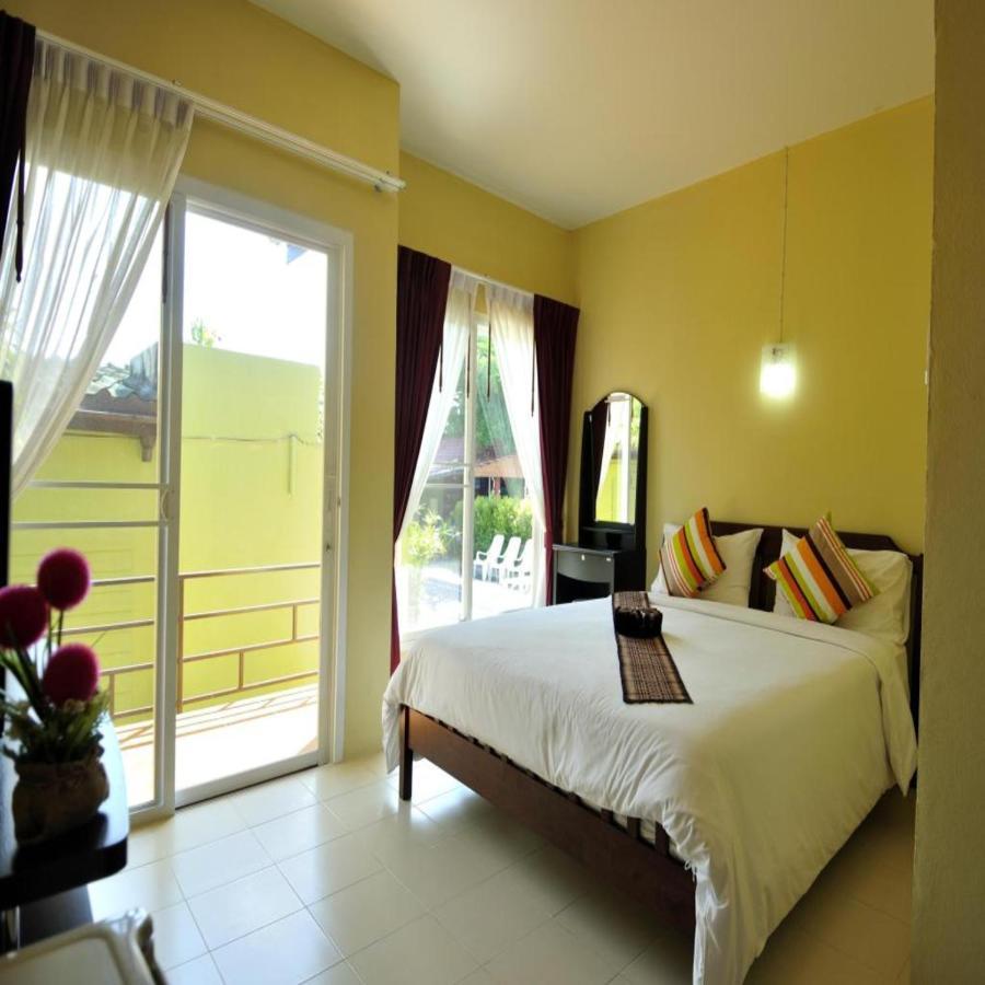 Serene Villa Phuket Chalong Eksteriør bilde